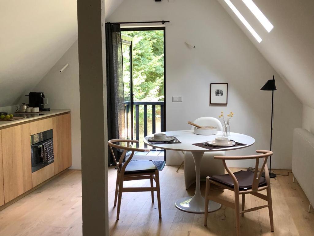 Het Wagenhuis Loon op Zand Luaran gambar